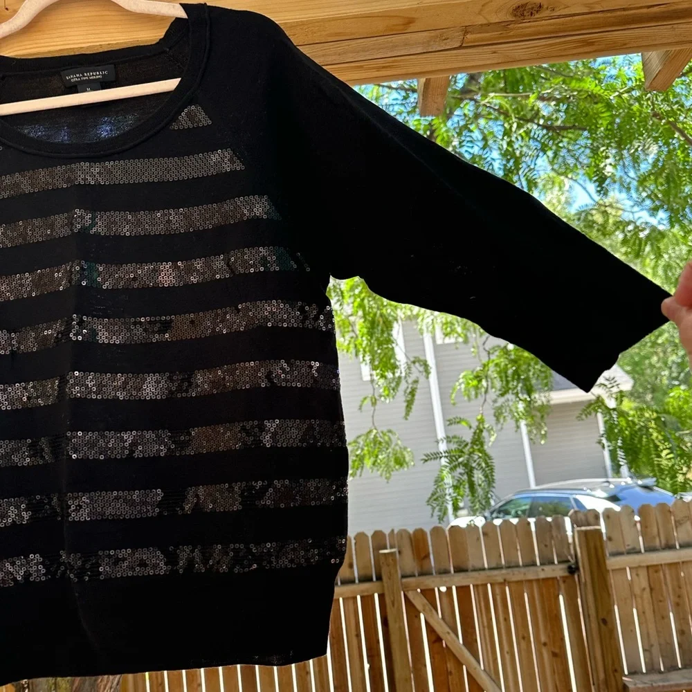 Banana Republic Sequined Striped Merino Wool 3/4 Sleeve Black Sweater Medium - Picture 5 of 16